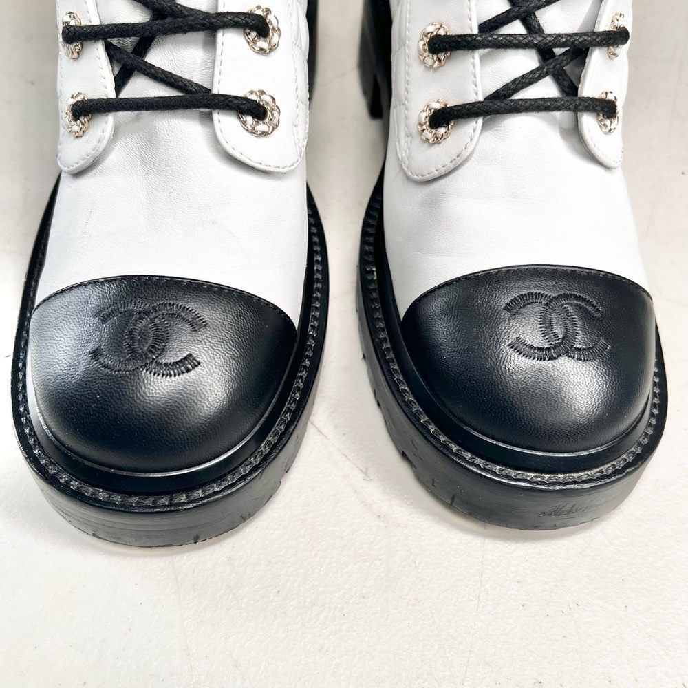 Chanel Shiny Goat Skin Interlocking CC Logo Combat Boots Size 39 - Picture 6 of 14